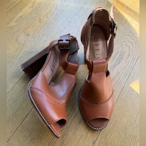 Office London Leather High Heels Sz 7